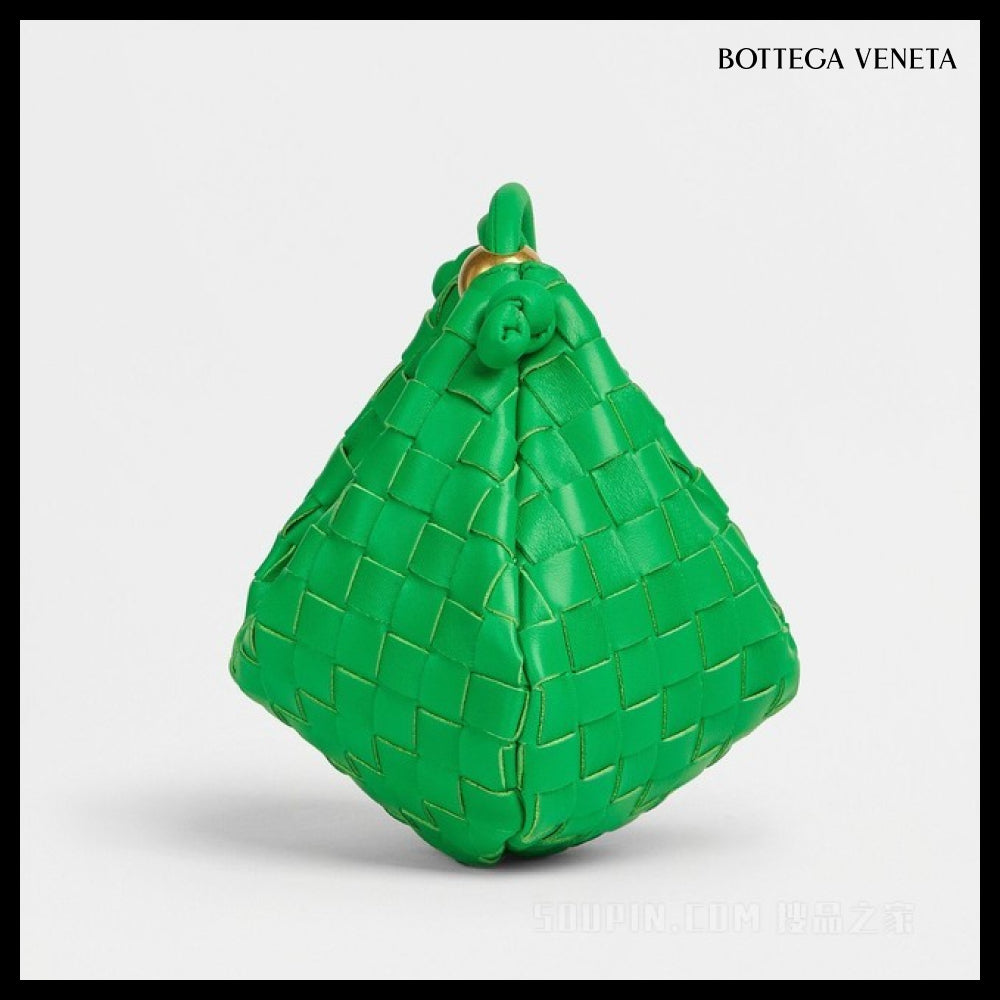 【BOTTEGA VENETA】Small Turn Pouch Clutch