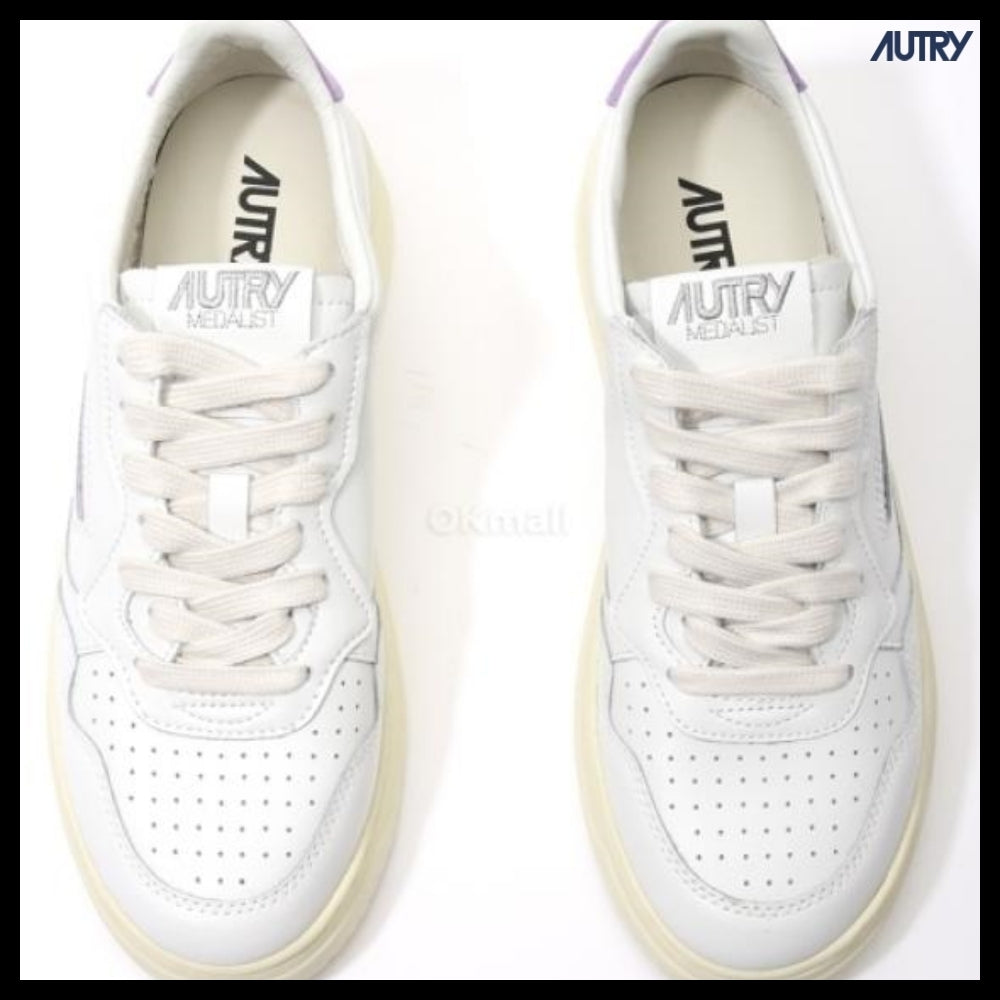 【AUTRY】Medalist Low Leather Sneakers