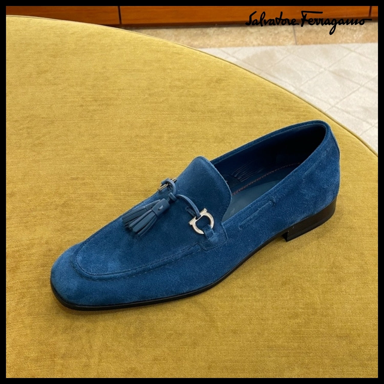 【FERRAGAMO】BASILEA 2 GANCINI TASSEL SUEDE LOAFERS BLUE
