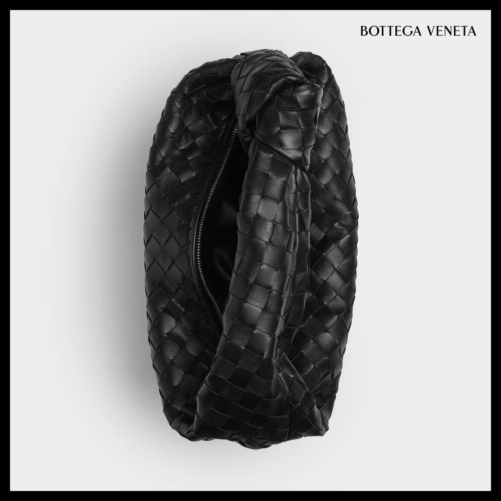 【BOTTEGA VENETA】Leather Jodie Bag Black
