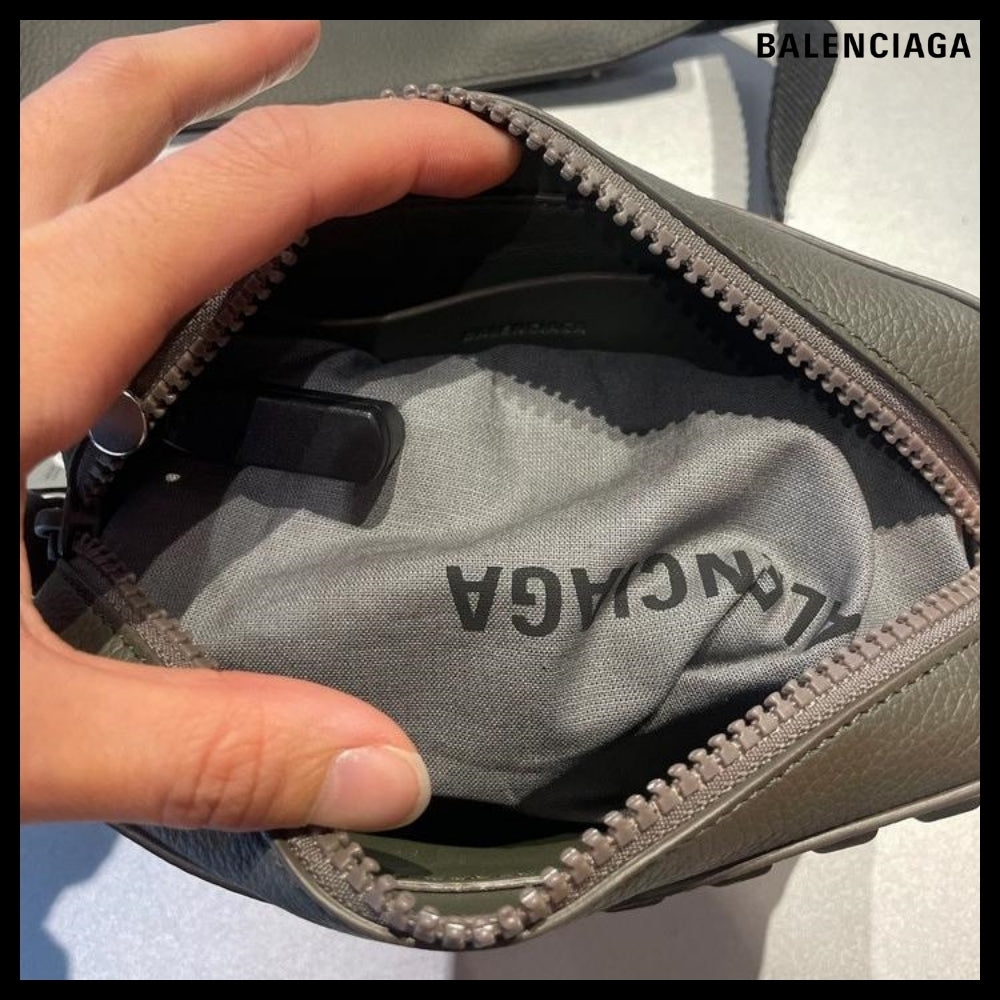 【BALENCIAGA】Ca Grain Calf Camera Bag Khaki