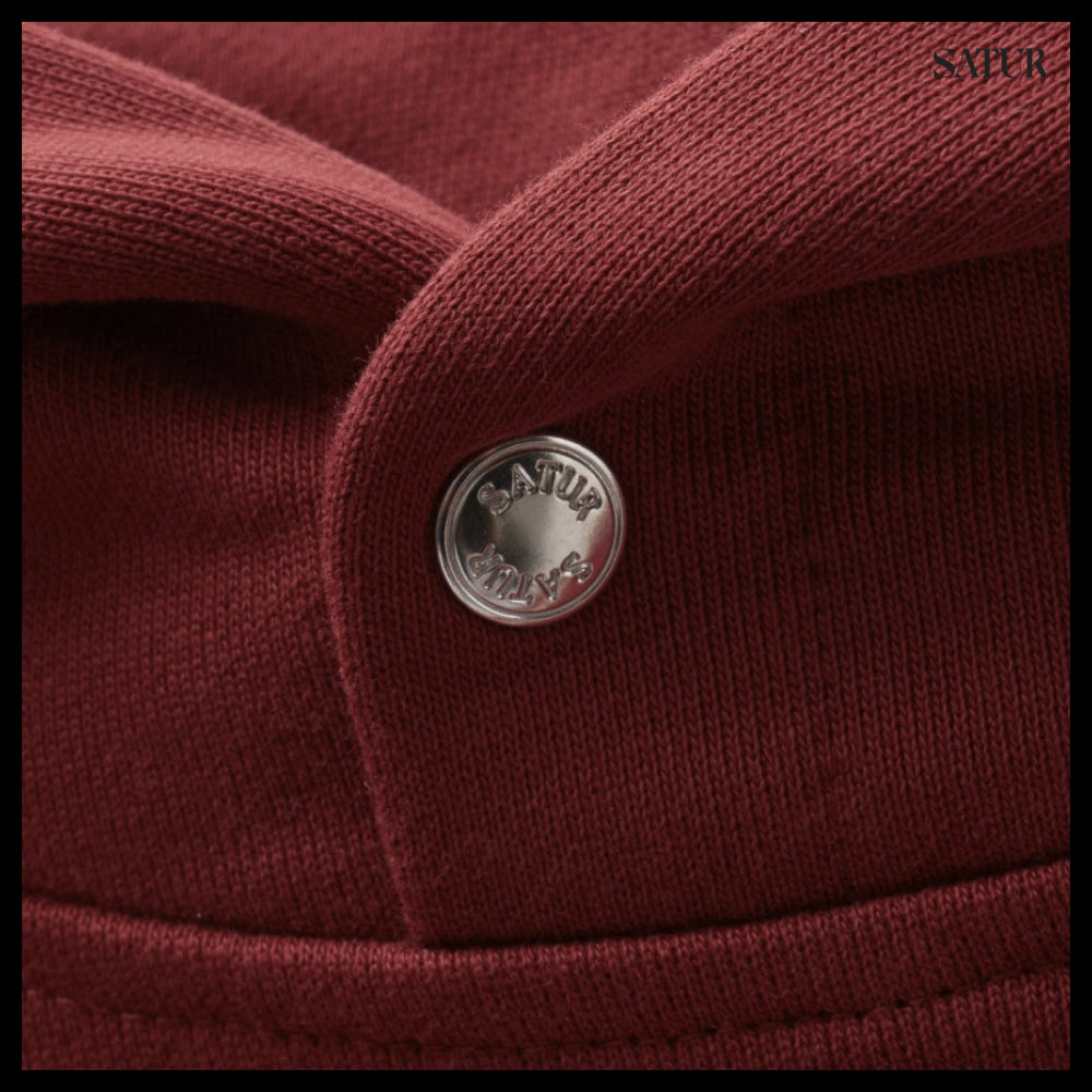 【SATUR】Applique Rivet Hoodie Burgundy