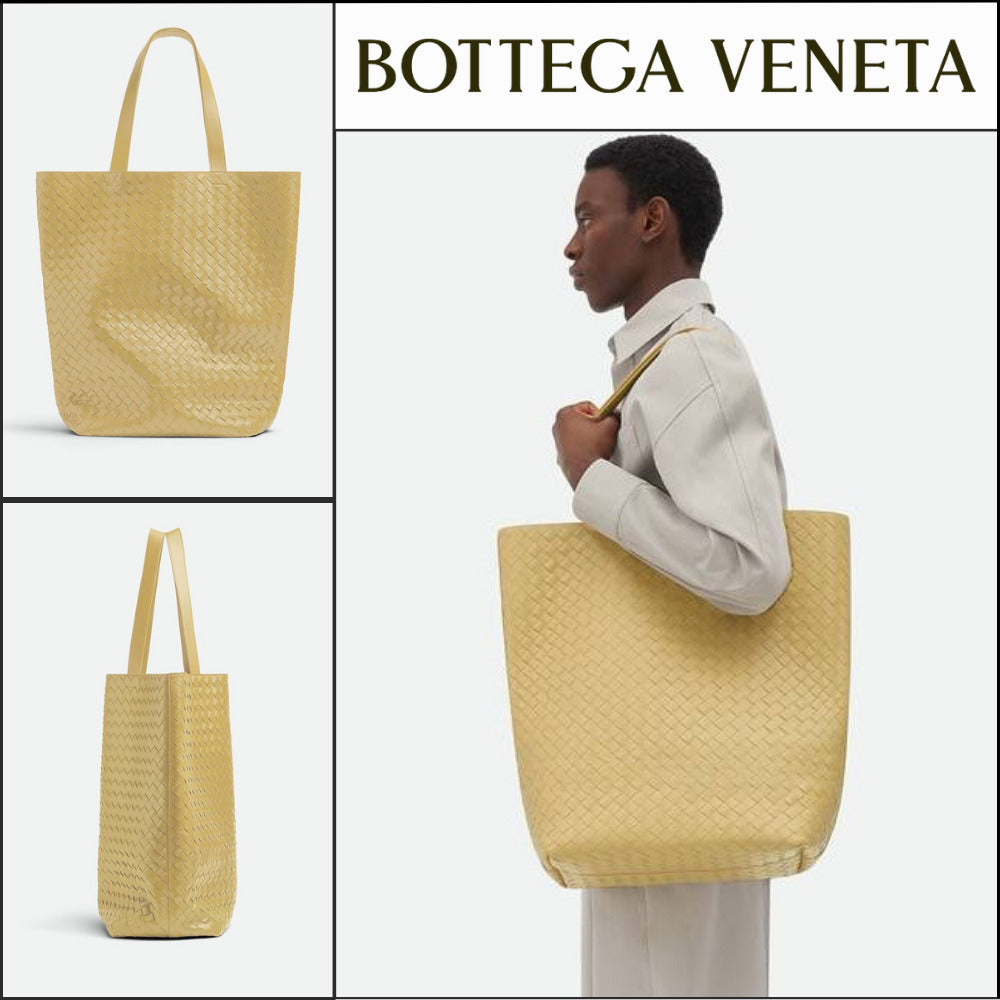 【BOTTEGA VENETA】LARGE INTRECCIATO NORTH-SOUTH TOTE TAPIOCA