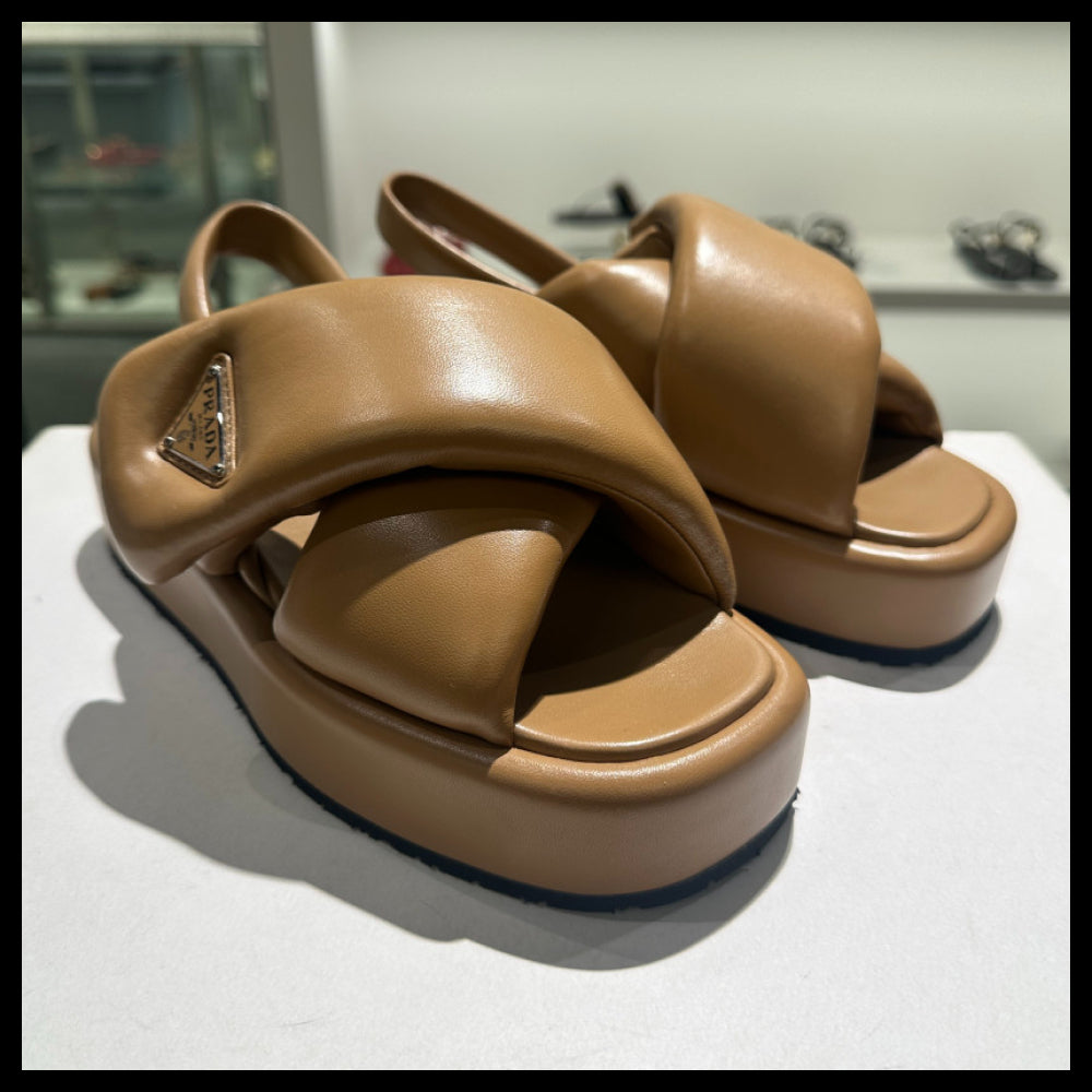 【PRADA】Triangle Logo Padded Leather Platform Sandals