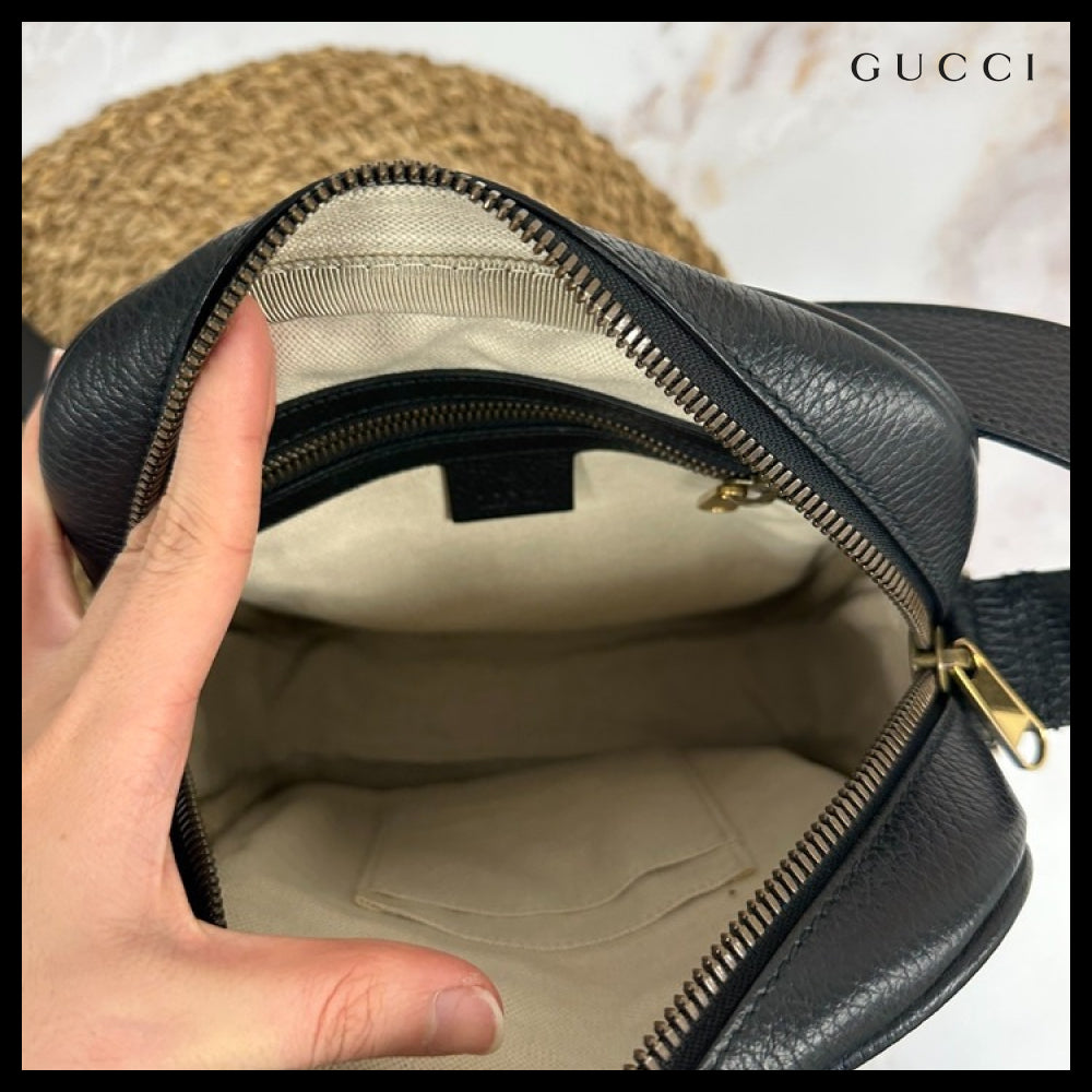 【GUCCI】Vintage Logo Print Leather Messenger Bag Black
