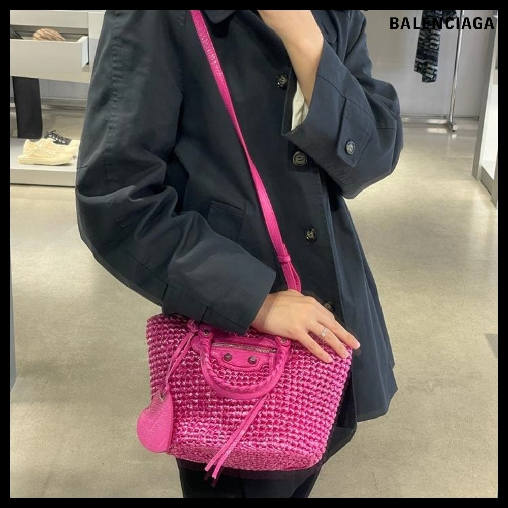 【BALENCIAGA】Le Cagole Small Panier Pink