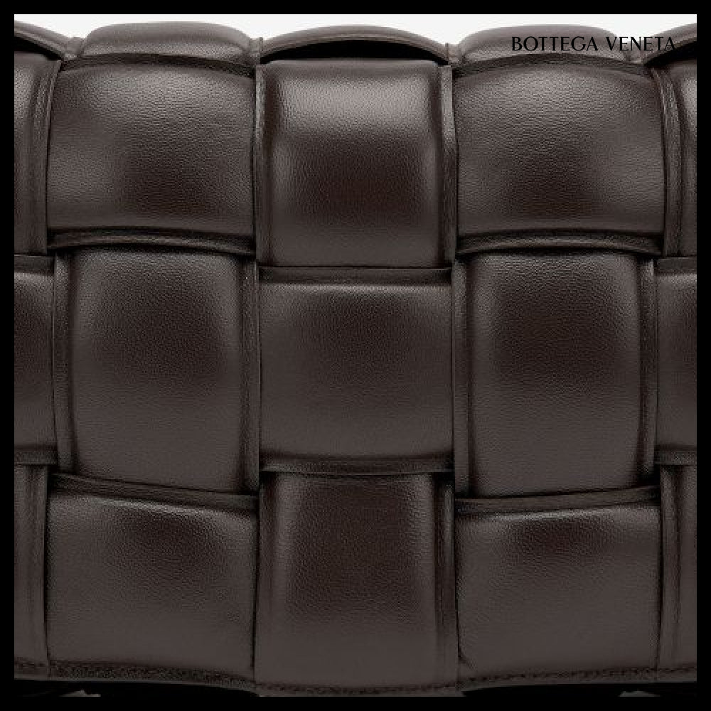 【BOTTEGA VENETA】Padded Cassette Shoulder Bag Fondant