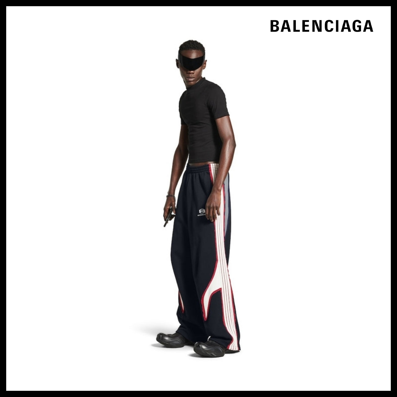 【BALENCIAGA】Cut-Up Oversized Sweatpants in Faded