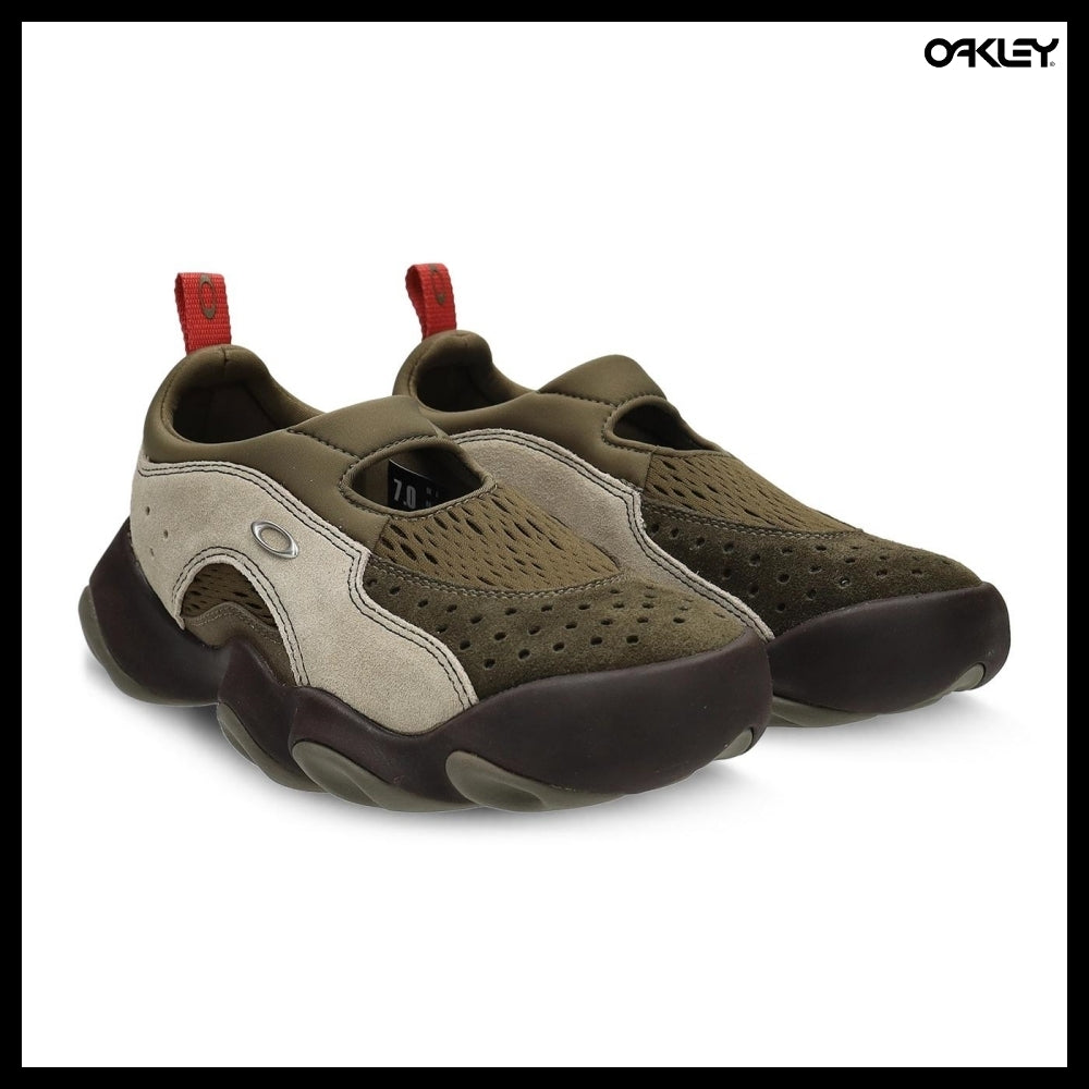 【OAKLEY】FACTORY TEAM FLESH SANDAL