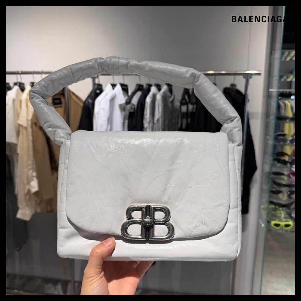 ★Balenciaga アウトレット セール ★Monaco Small Sling Bag