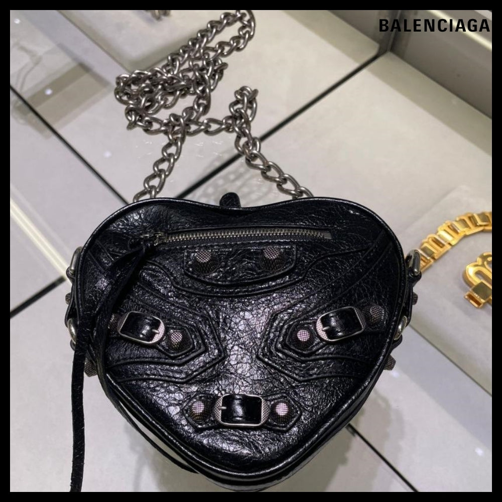 【BALENCIAGA】Le Cagole Heart Chain Mini Crossbody Bag Black