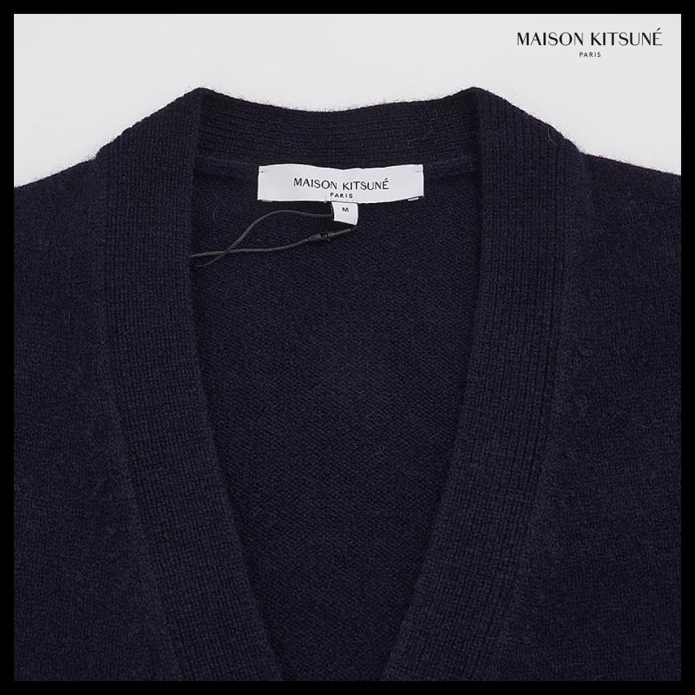 【MAISON KITSUNE】FW25 Men Fox Head Lambswool Cardigan