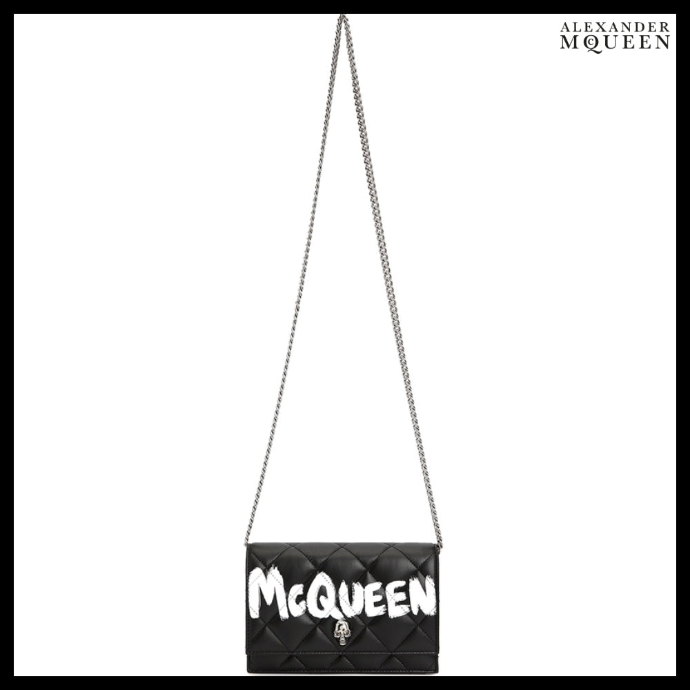 【Alexander Mcqueen】Small Graffiti Logo Skull Quilted Chain
