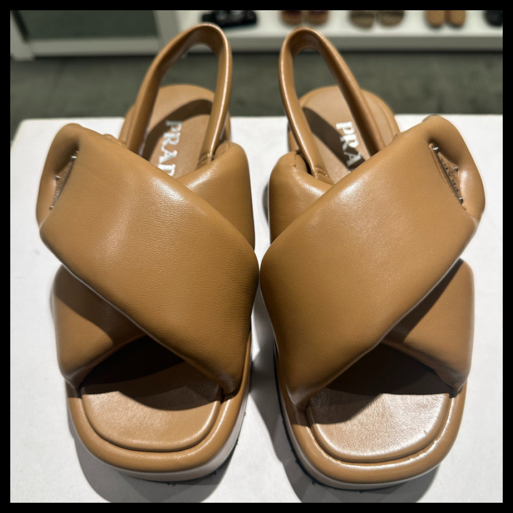 【PRADA】Triangle Logo Padded Leather Platform Sandals