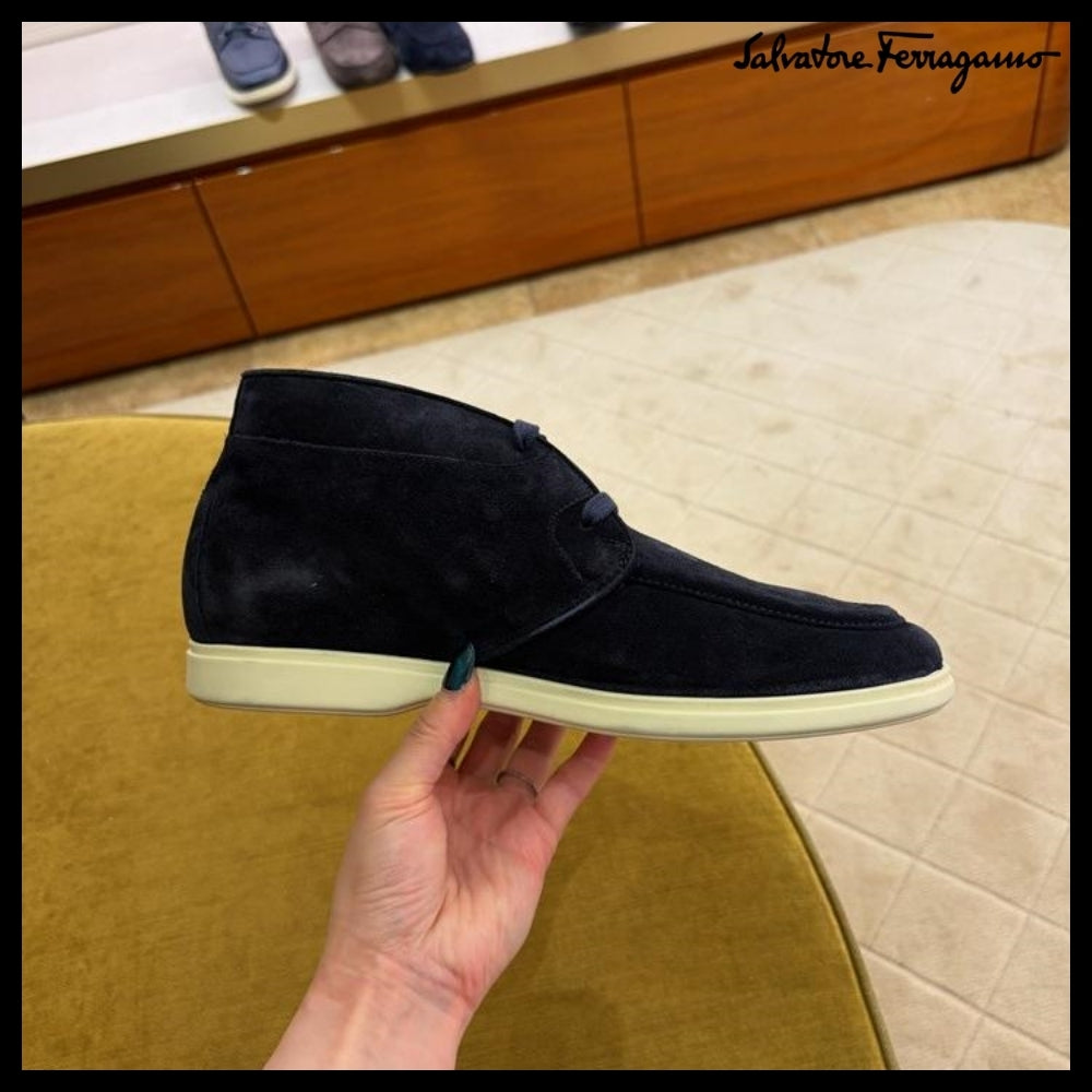 【FERRAGAMO】CERVIA GANCINI LOGO SUEDE LOAFERS NAVY