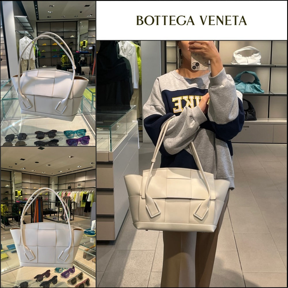 【BOTTEGA VENETA】INTRECCIO カーフスキン アルコ ショルダー
