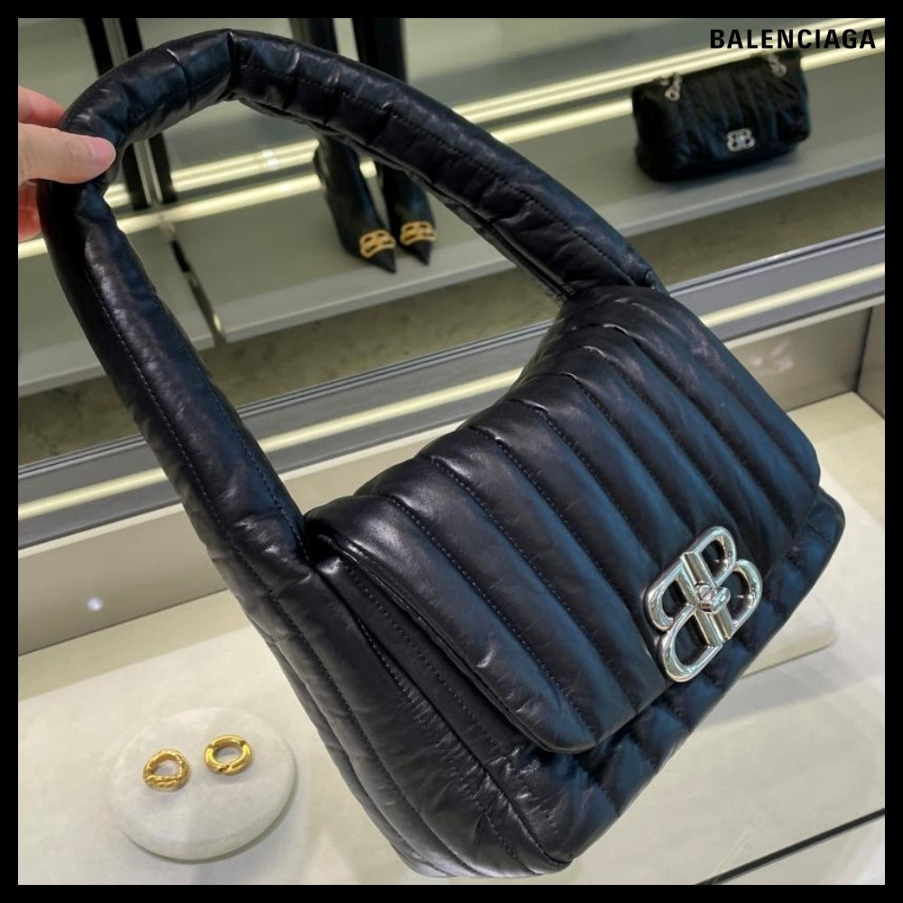 【BALENCIAGA】BB Logo Quilted Monaco S Slingback