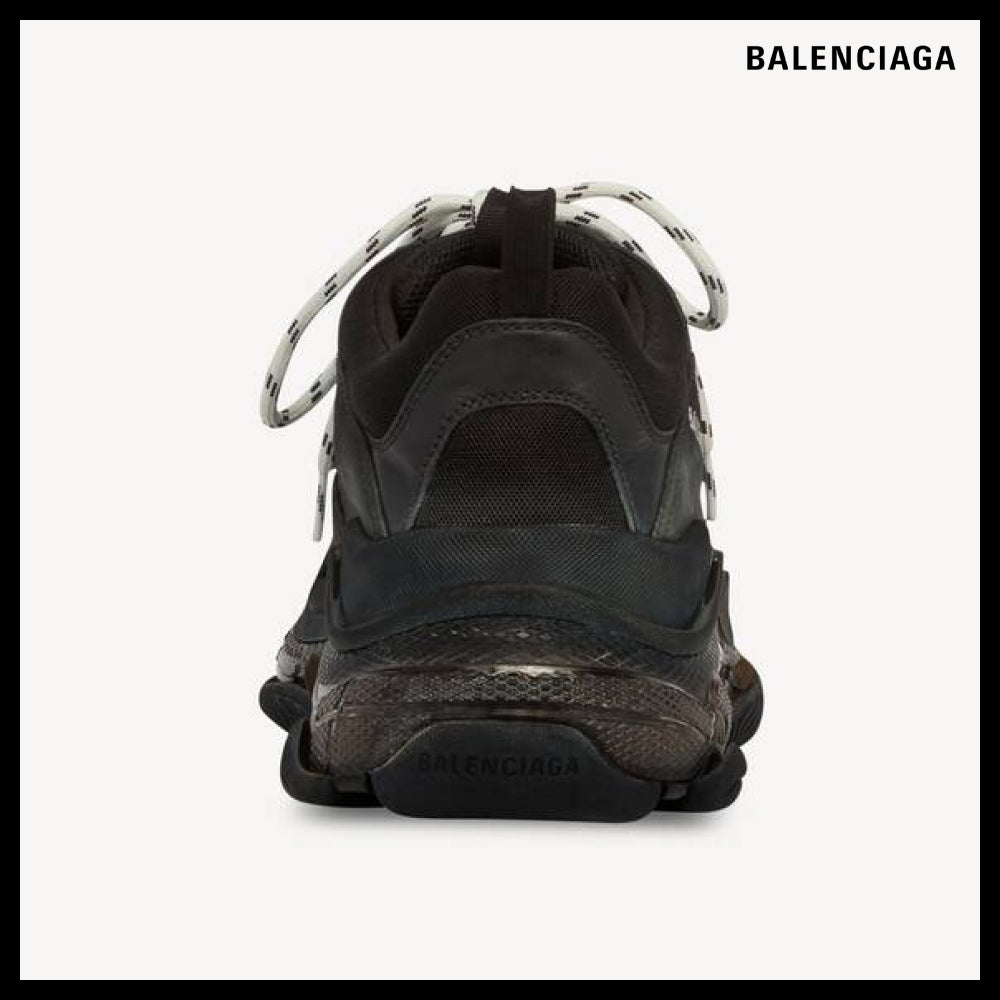【BALENCIAGA】Triple S Clear Sole Sneakers Black