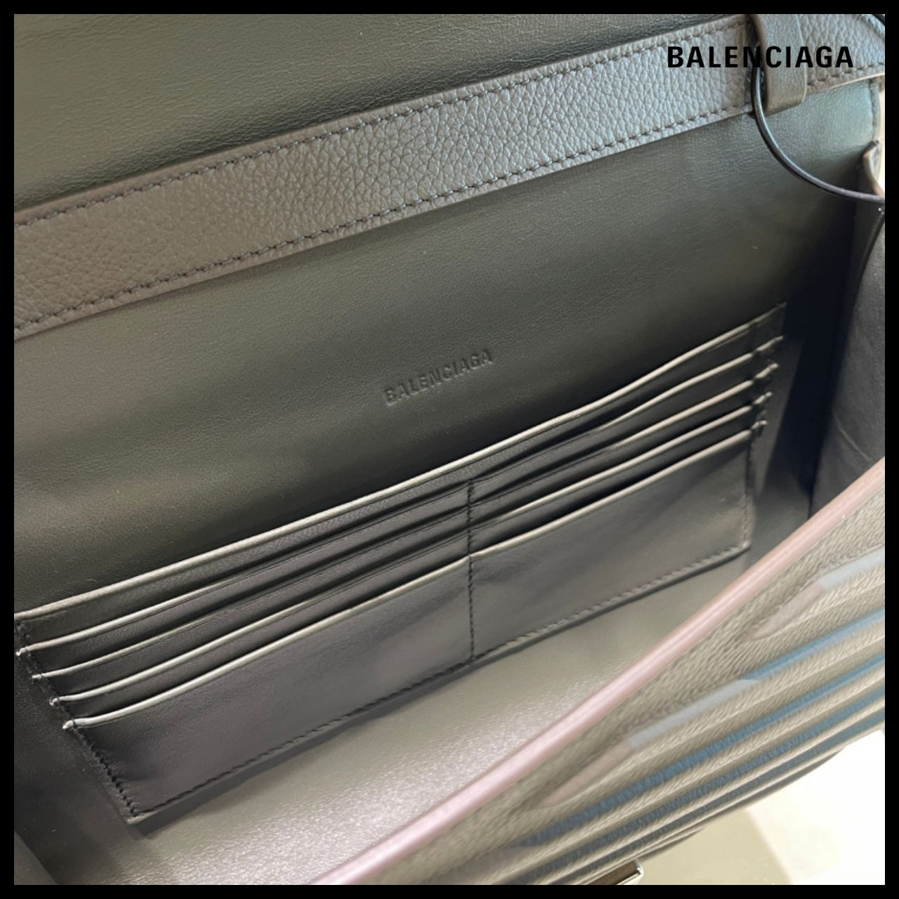 【BALENCIAGA】Car Flap Bag with Strap Khaki