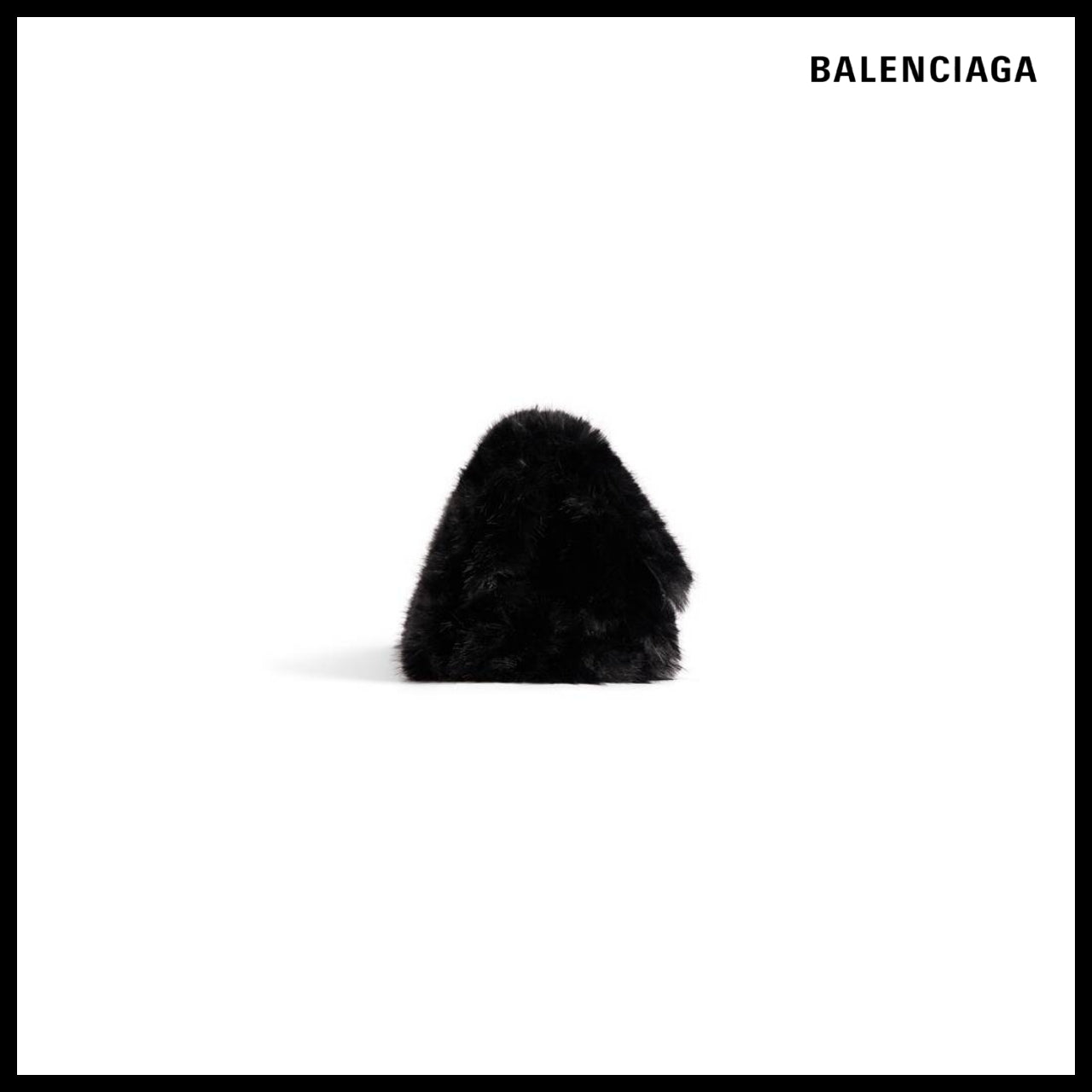 【BALENCIAGA】Crush Medium Chain Bag Fake Fur Black