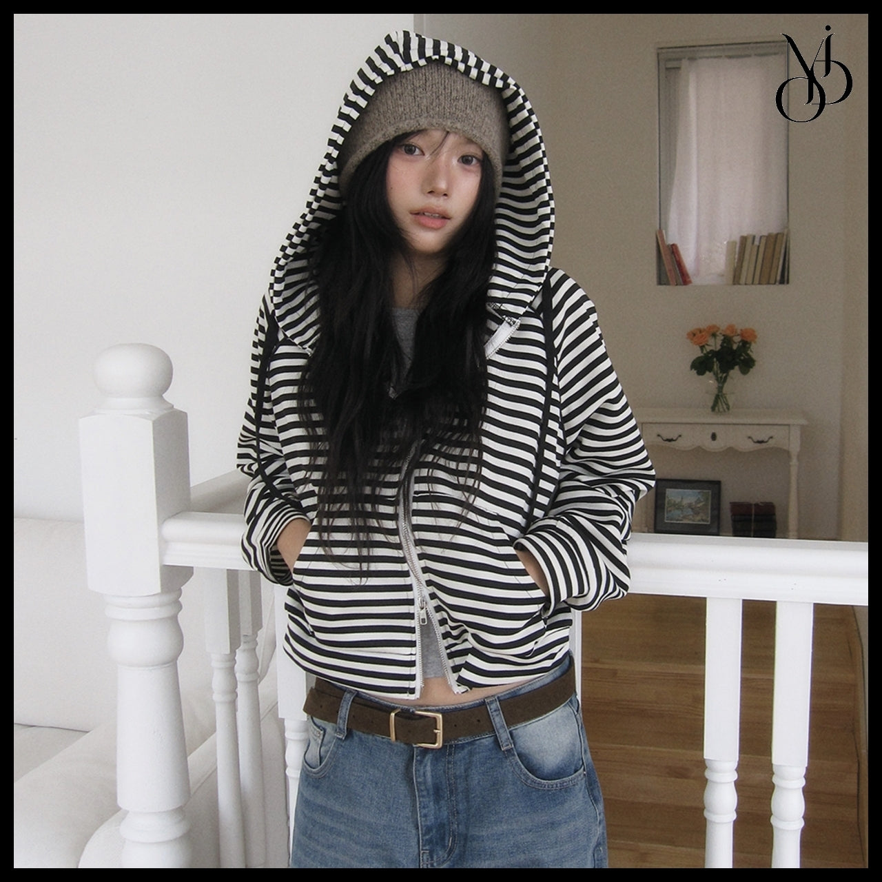 【MODIMOOD】Labu Stripe Two-Way Hoodie Zip-Up 2 Colors