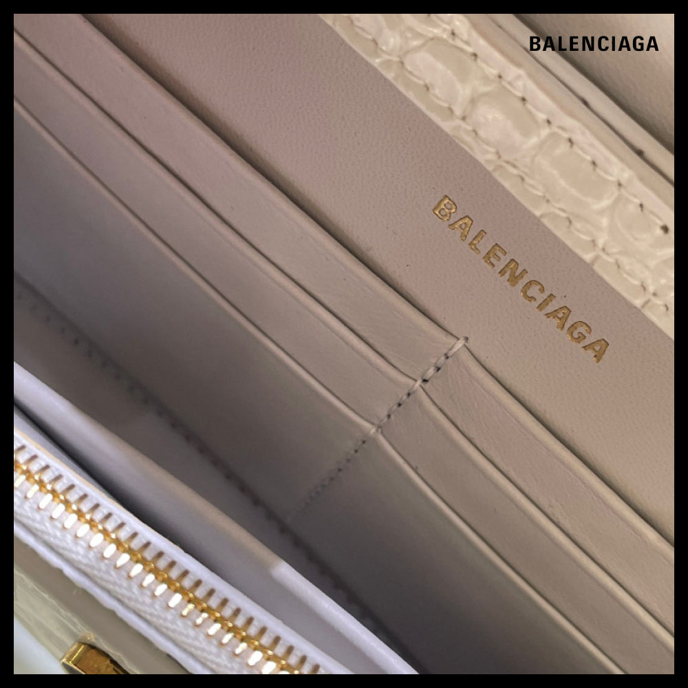 ★BALENCIAGAアウトレットセール★Wallet Chain Crossbody Bag