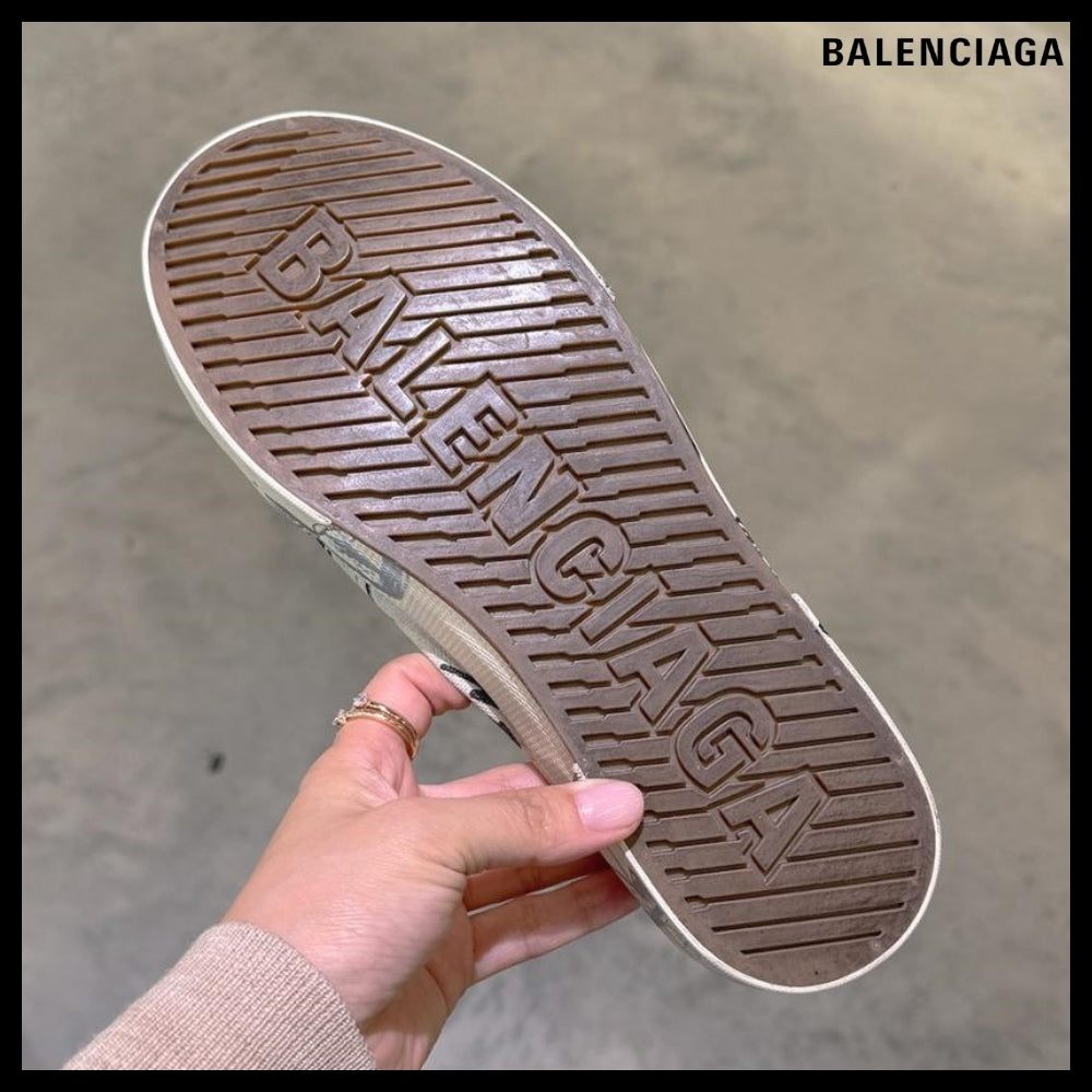 【BALENCIAGA】Paris Sketch Mule Ecru Black Blue