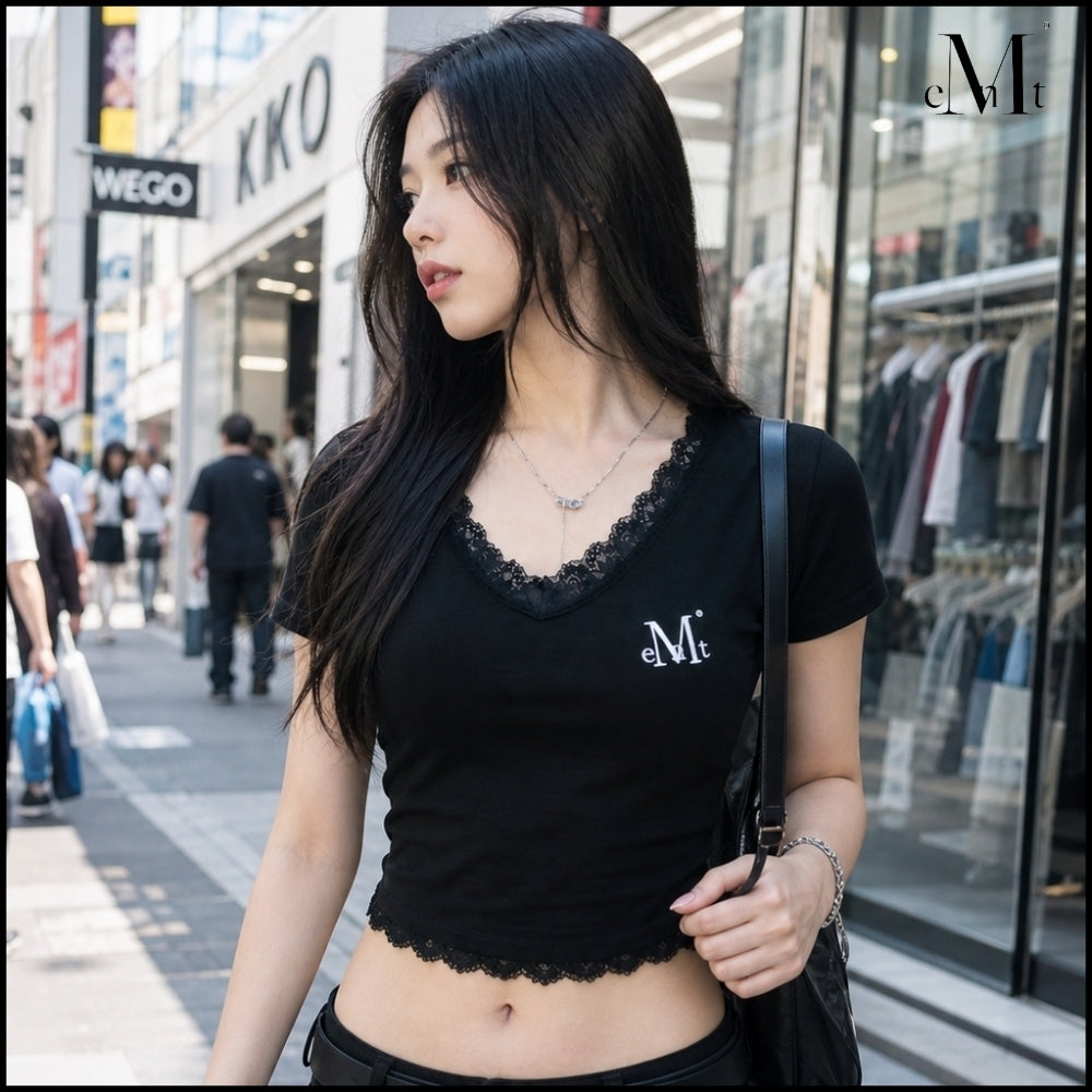 【MUCENT】Sunnier Lace V-Neck Short Sleeve Tee (3 Colors)