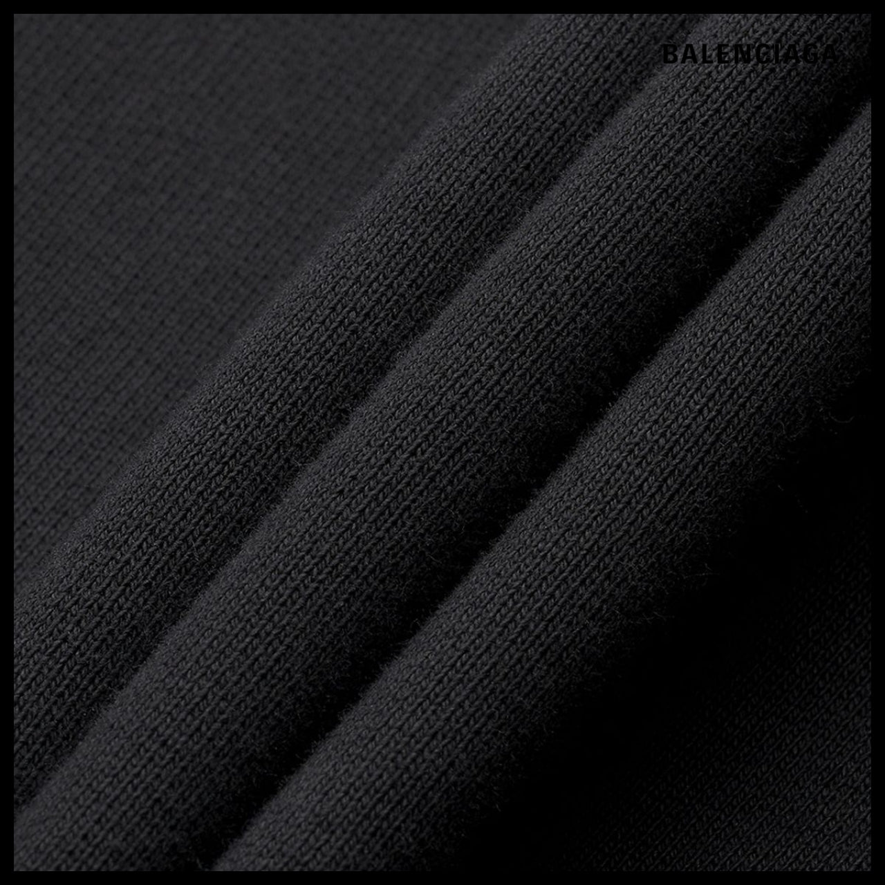 【BALENCIAGA】Back Flip Oversized Round Hoodie Black