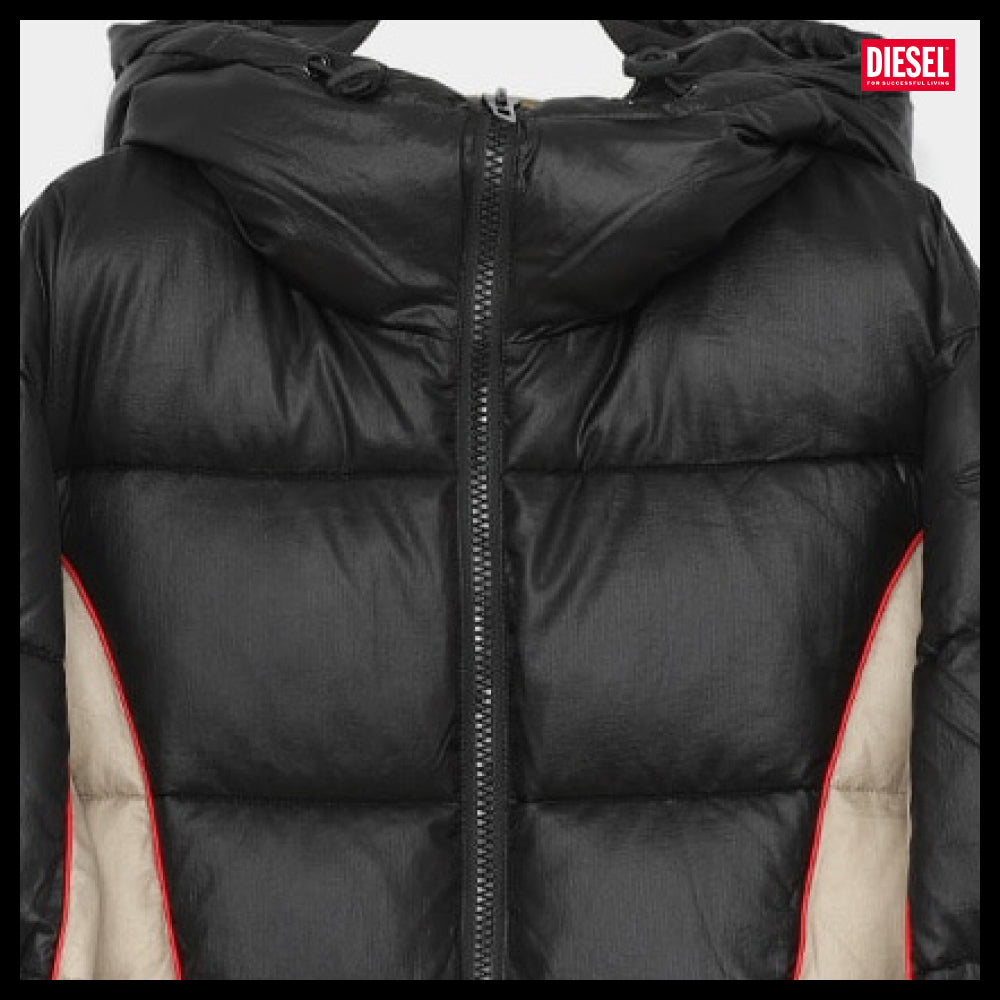 【DIESEL】Shiny ripstop hooded puffer jacket