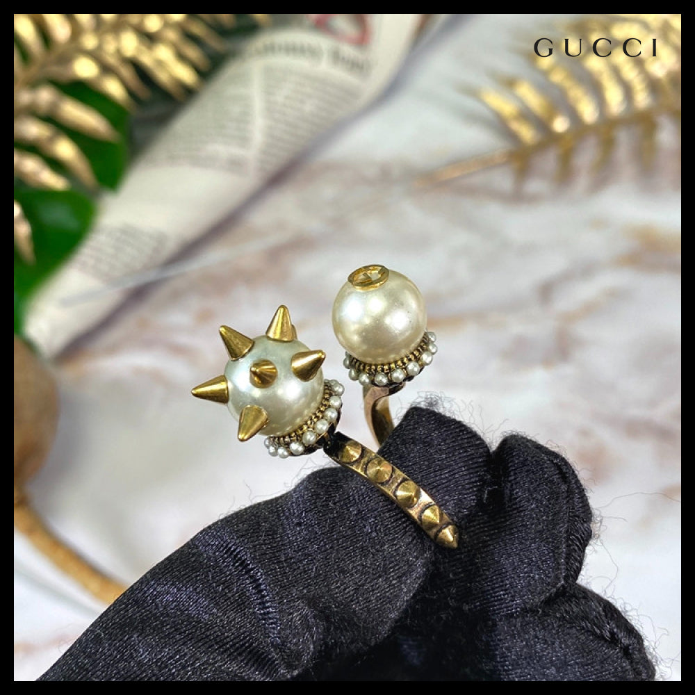【GUCCI】Double Glass Pearl Stud Ring White Gold