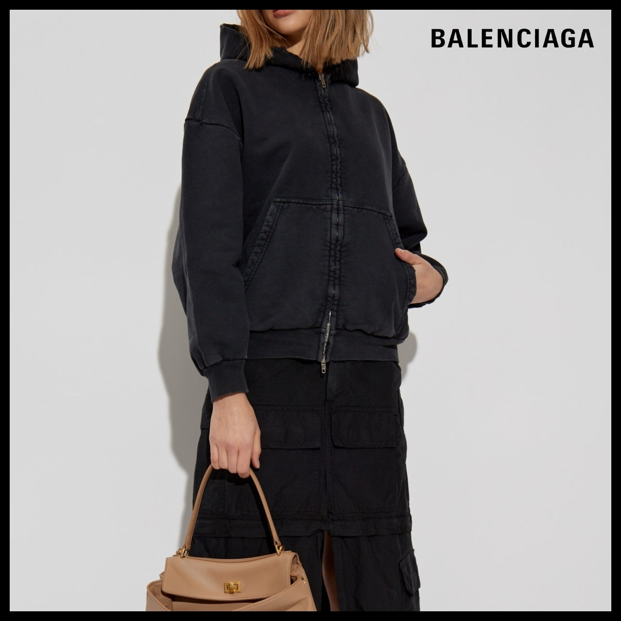 ★Balenciaga アウトレット セール★ Painted Zip-Up Hoodie