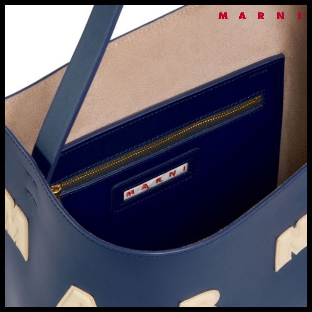 【MARNI】 LOGO EMBOSSED CALFSKIN TOTE BAG