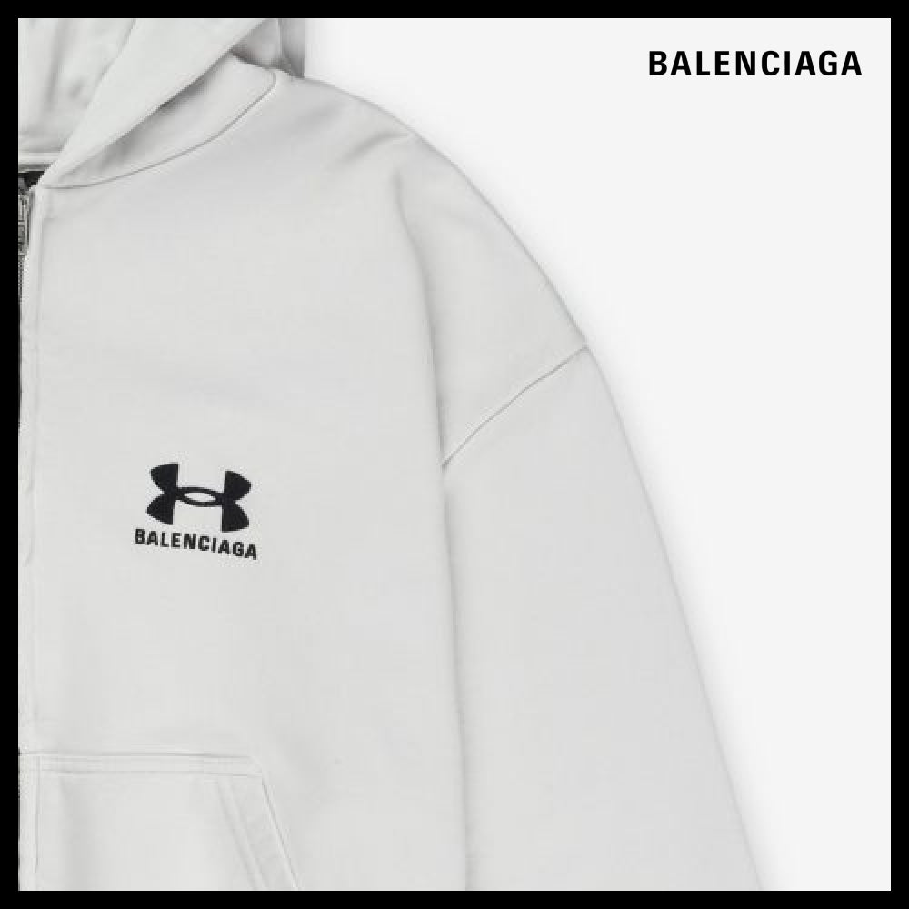 【BALENCIAGA】Under Armour Regular Fit Zip Up Hood