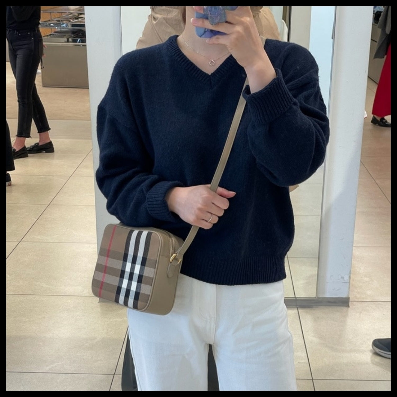 【BURBERRY】House Check Camera Bag Brown