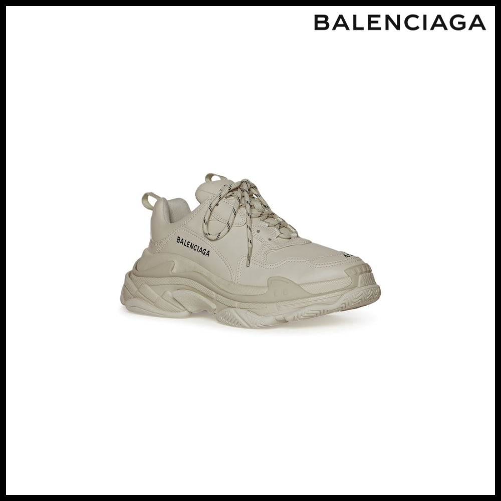 【BALENCIAGA】Triple S Sneaker Beige