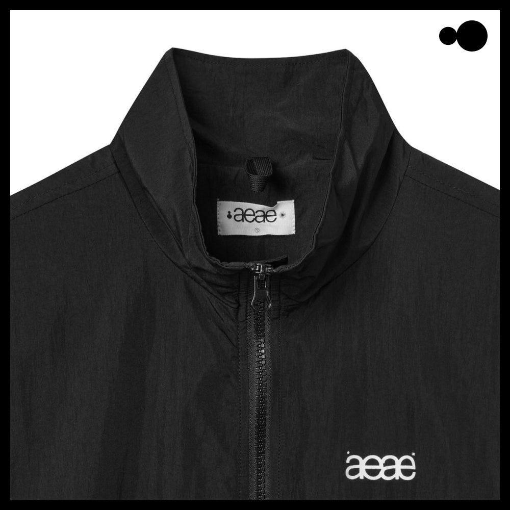 【AEAE】WEB ロゴ チーム ジャケット ブラック