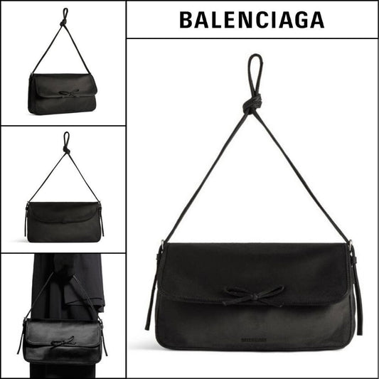 ★BALENCIAGAアウトレット セール ★Leopolda Pochette Black