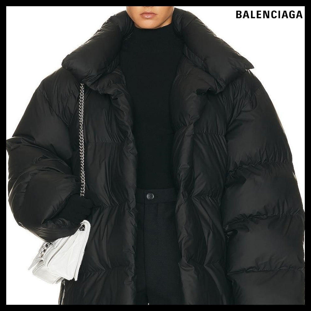 【BALENCIAGA】Wrap Puffer Jacket Oversized Black
