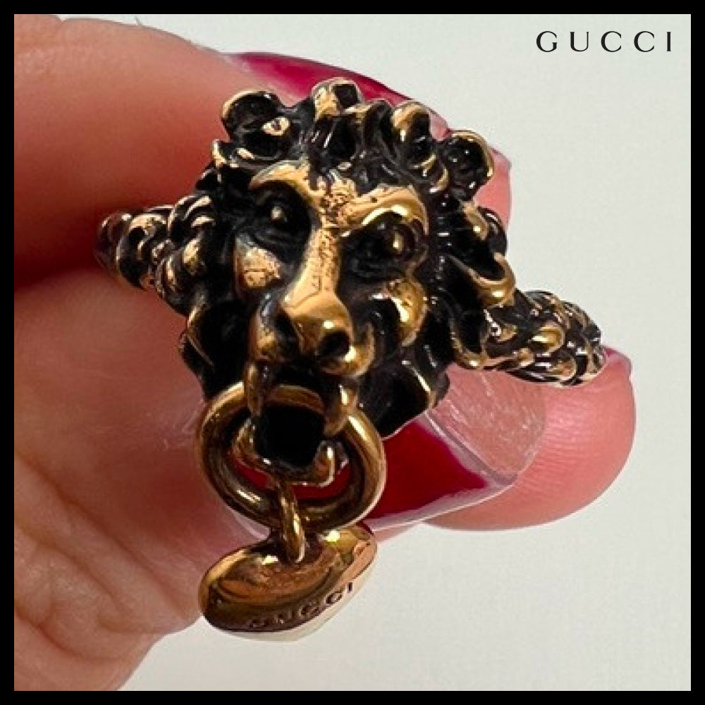【GUCCI】Lion Head Heart Pendant Ring Gold
