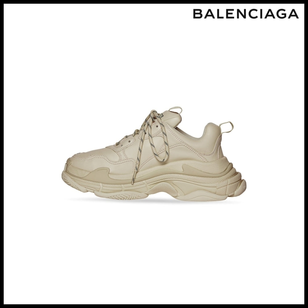 【BALENCIAGA】Triple S Sneaker Beige