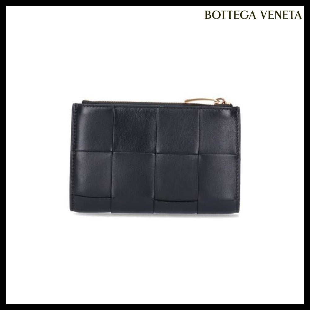 【BOTTEGA VENETA】Intrecciato Zip Bi-Fold Wallet Black
