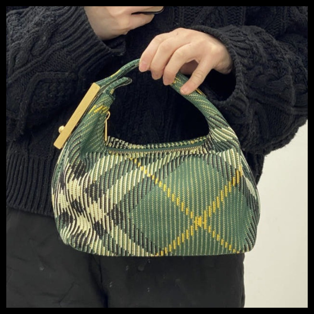 【Burberry】Knit Check Mini Peg Duffle Bag Ivy