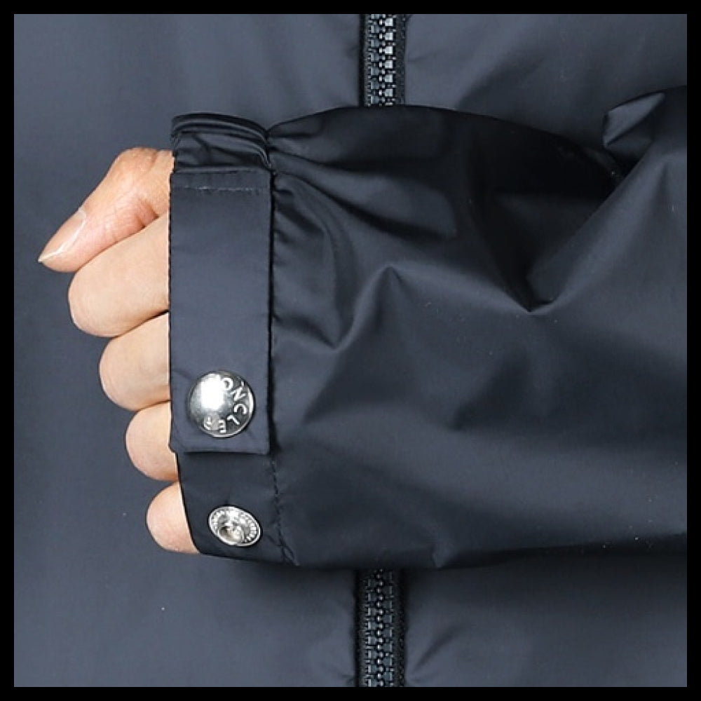 【MONCLER】 Mens Eitache Hood Wind Jacket Navy