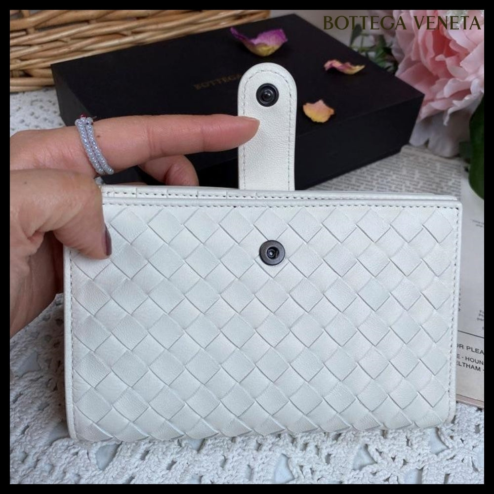 【BOTTEGAVENETA】Intrecciato Zip Coin Medium Wallet