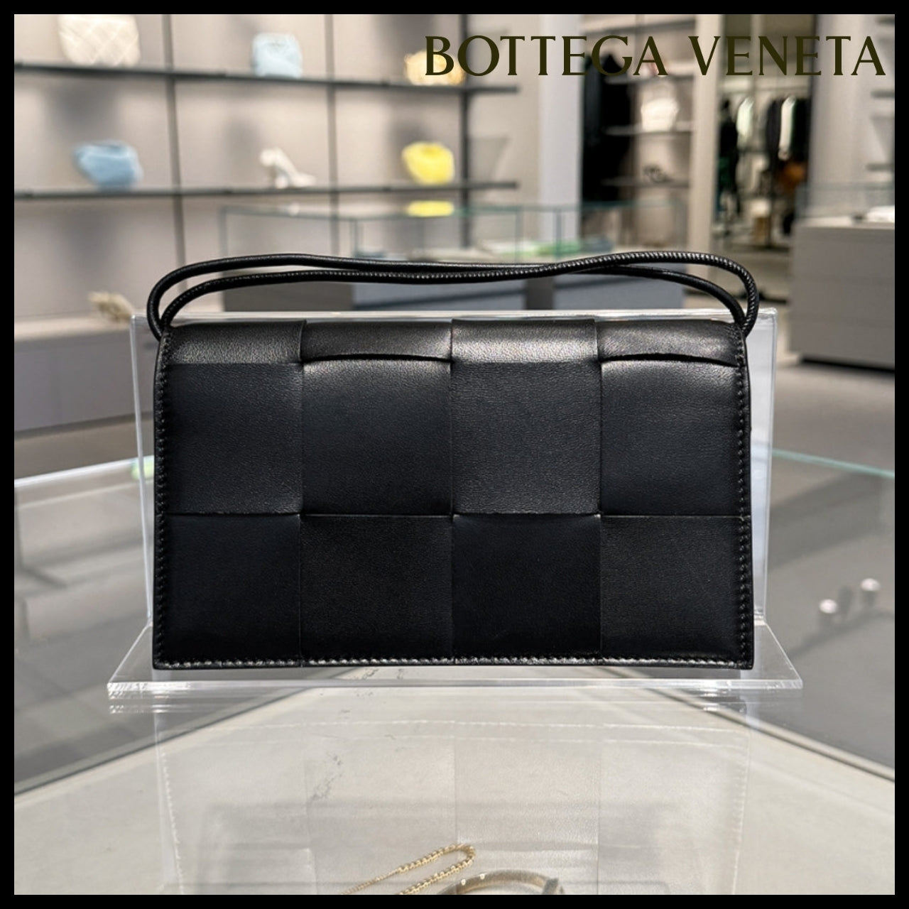 【Bottega Veneta】 Strap Wallet Black