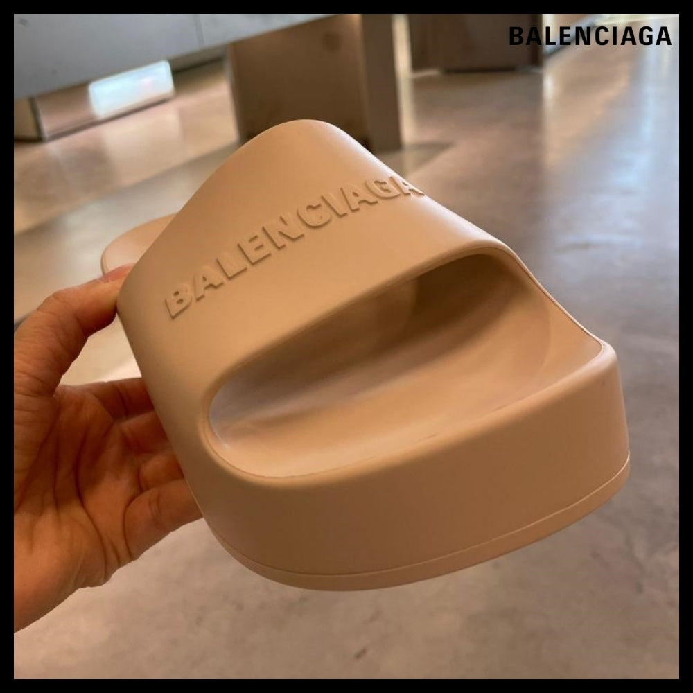 ★BALENCIAGAアウトレット セール ★Chunky Slide Sandal