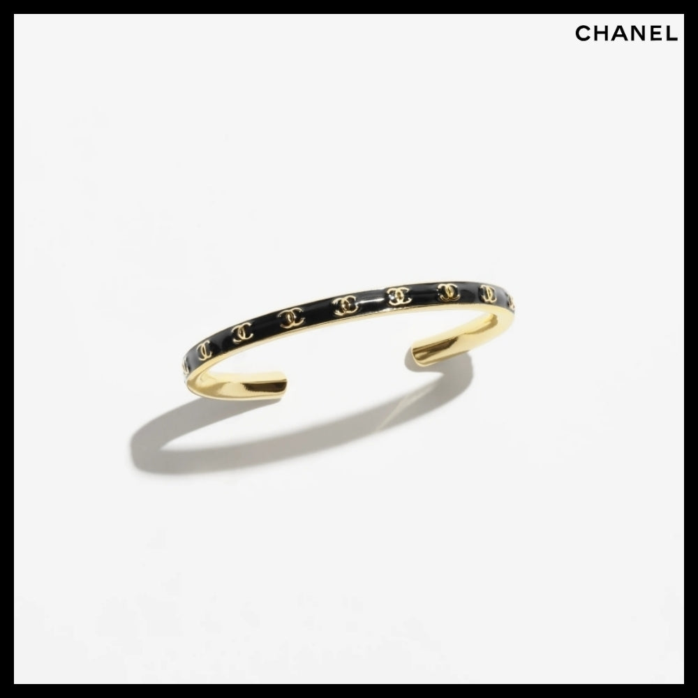 【CHANEL】Cuff Metal Black Gold Bangle