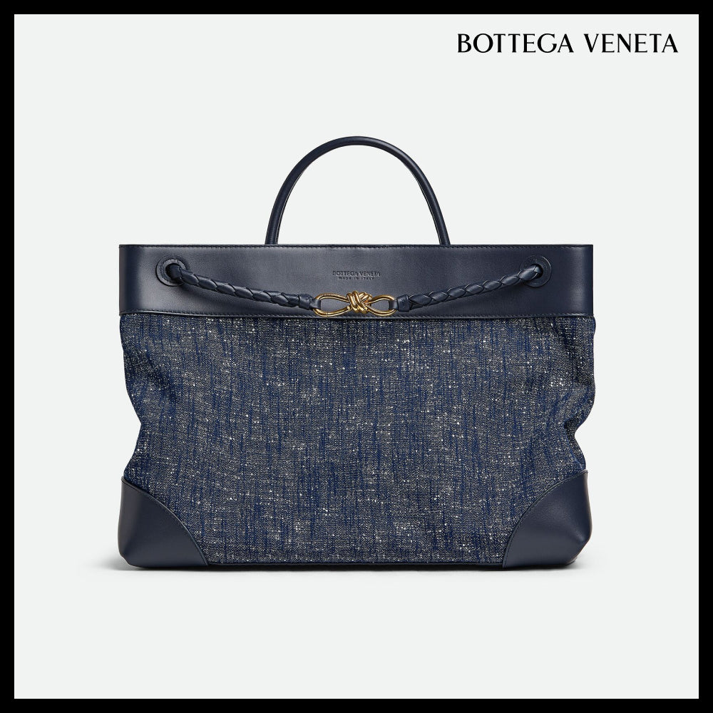 ◆BOTTEGA VENETA◆LARGE ANDIAMO TOTE BAG NAVY WHITE SPACE