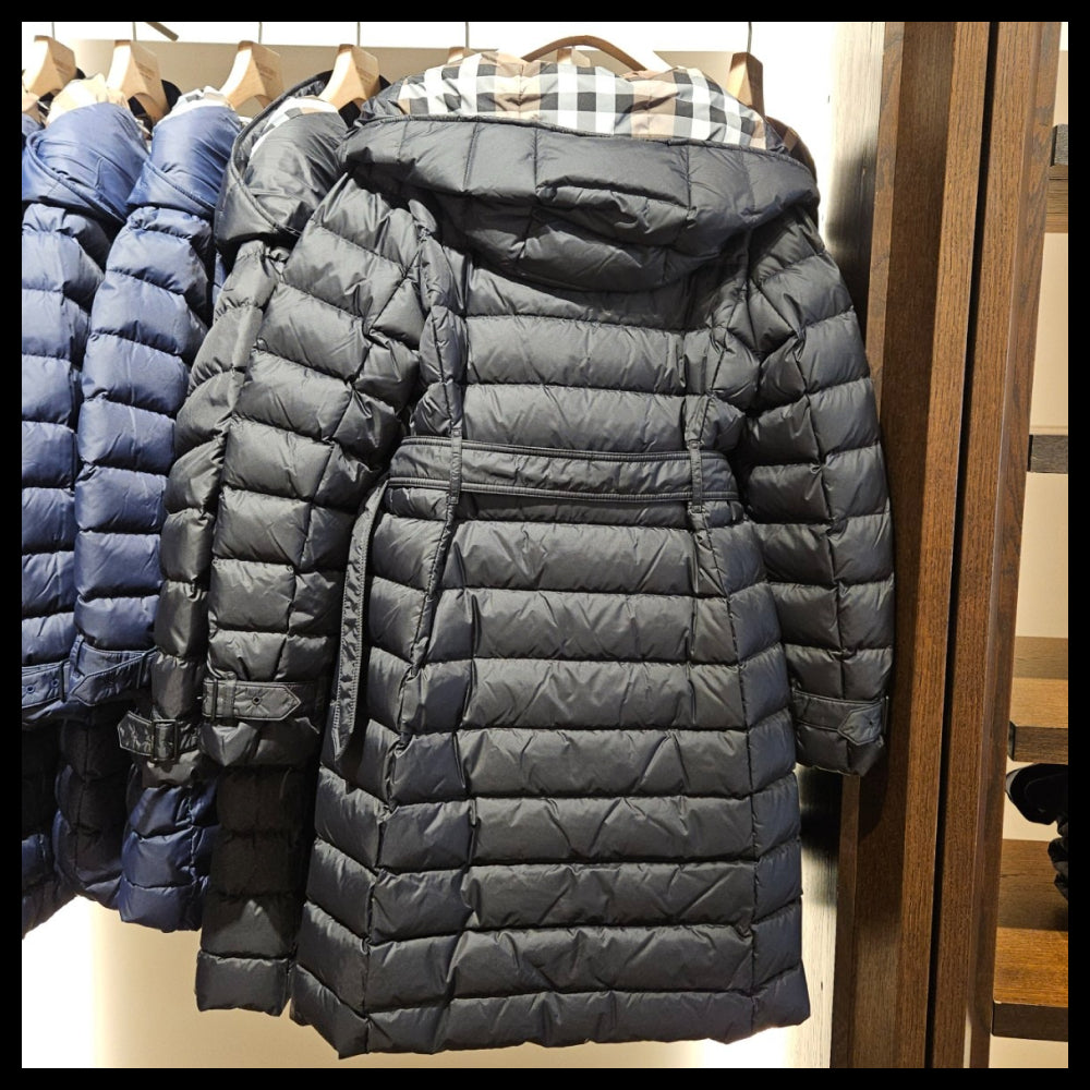 【BURBERRY】Women’s WITLEY belted down padded coat black